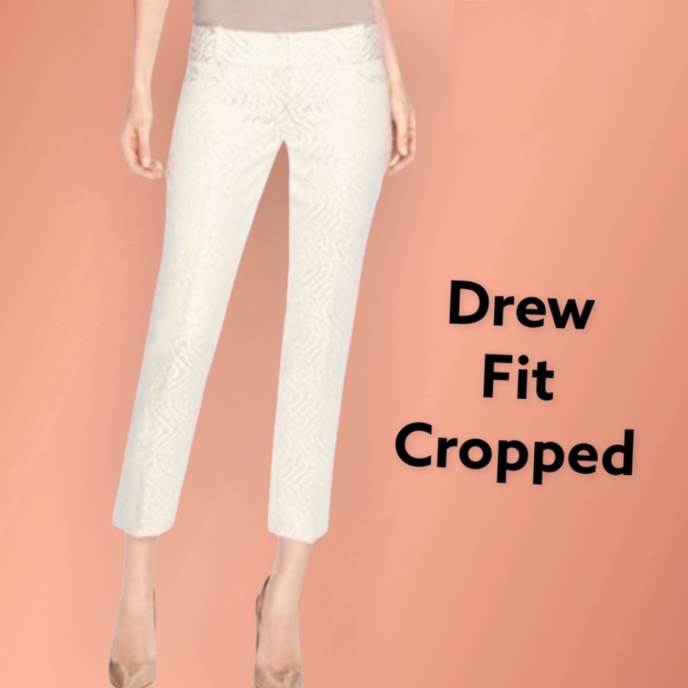 THE LIMITED CROPPED "DREW" FIT KHAKI PANT WOMENS 8 32" WAIST CREAM